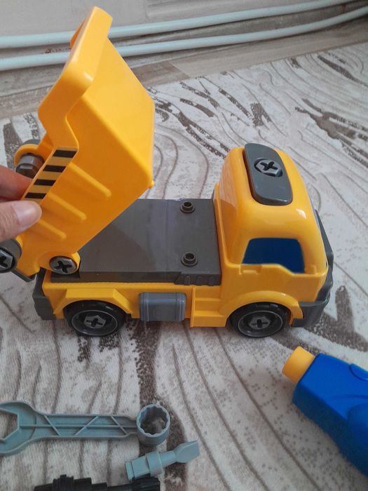 Детски играчки,коли,мотори,писта,риболов