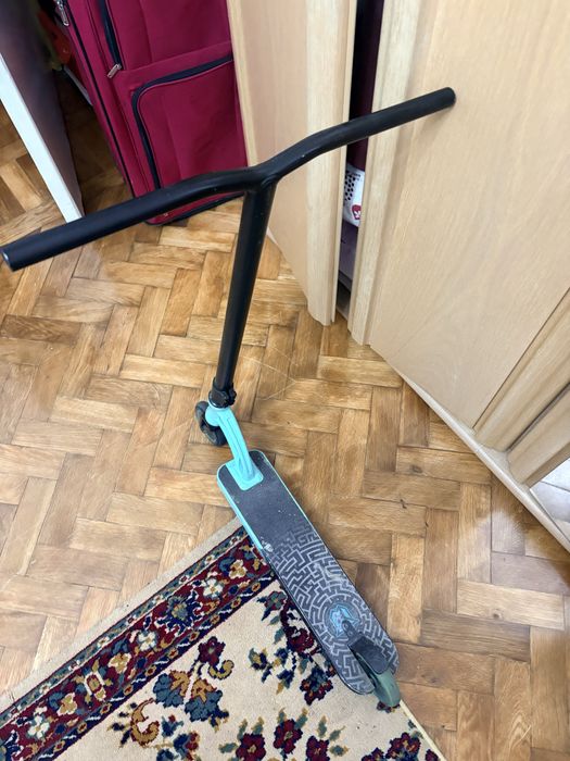 Trotineta madd gear mg4