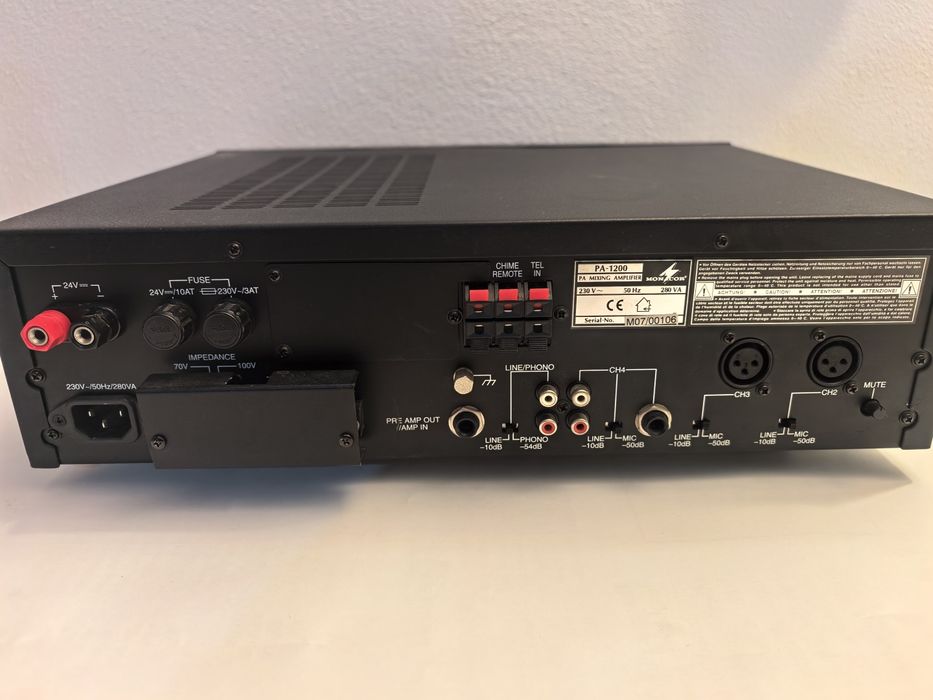 Amplificator Monacor PA 1200 cu reglaj pe 4 zone se emite factura