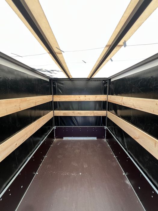 Remorcă nouă, 750kg cu prelată.
