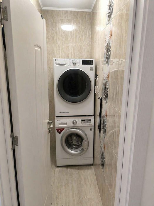 Тристаен апартамент с АКТ 16 в ж.к Меден Рудник зона А