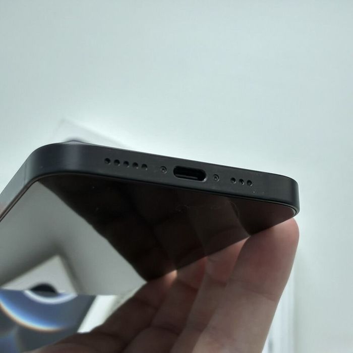 Iphone 16 E 128gb black