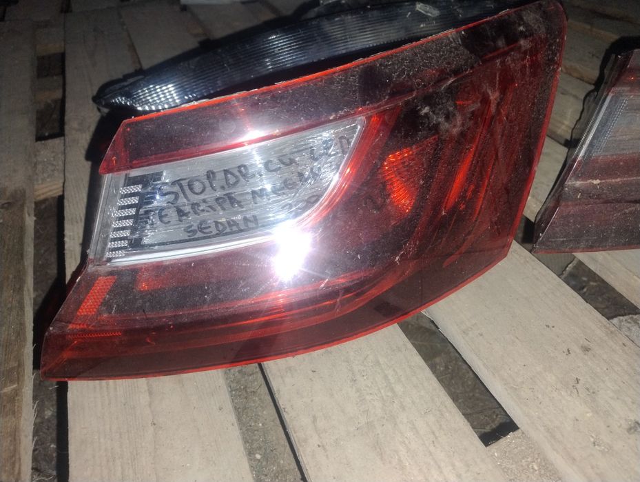 Stop dreapta  Megan 4 cu led