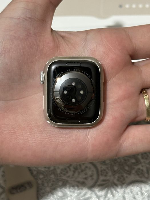 Apple watch 8 series, 41мм - Бежевый, как новый!