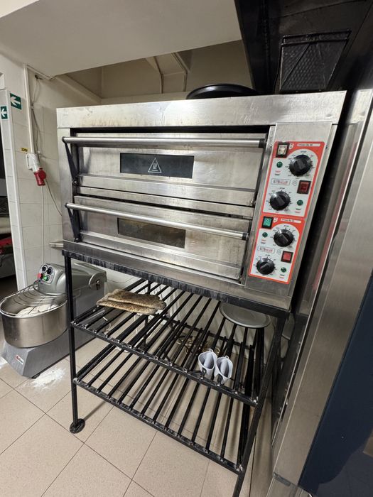 cuptor de pizza utilizat