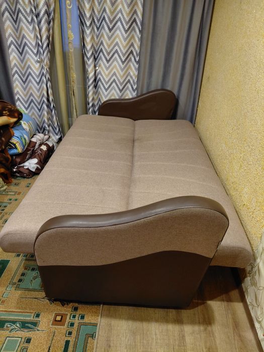 Продам диван еврокнижка