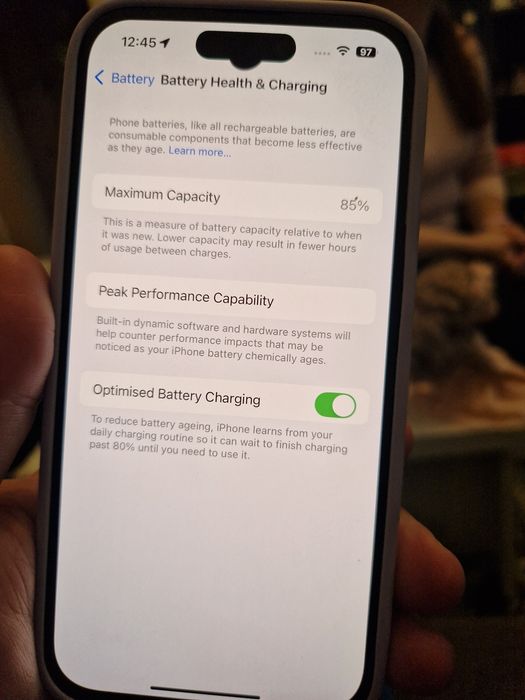 Iphone 14 pro  пукнатини панел
