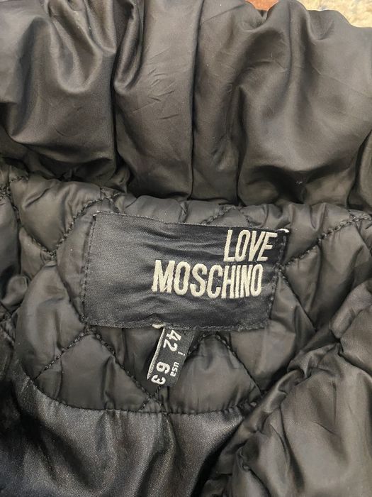 Куртки для девушки 44 размера.