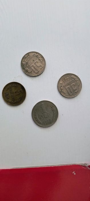 Монети български