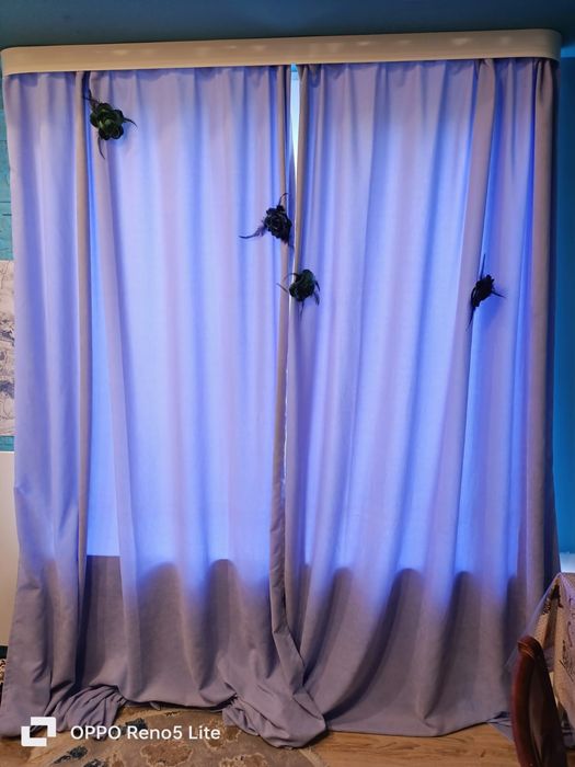 Продам новые шторы.