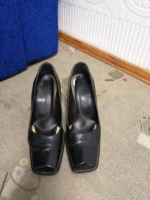 Туфли женские черные