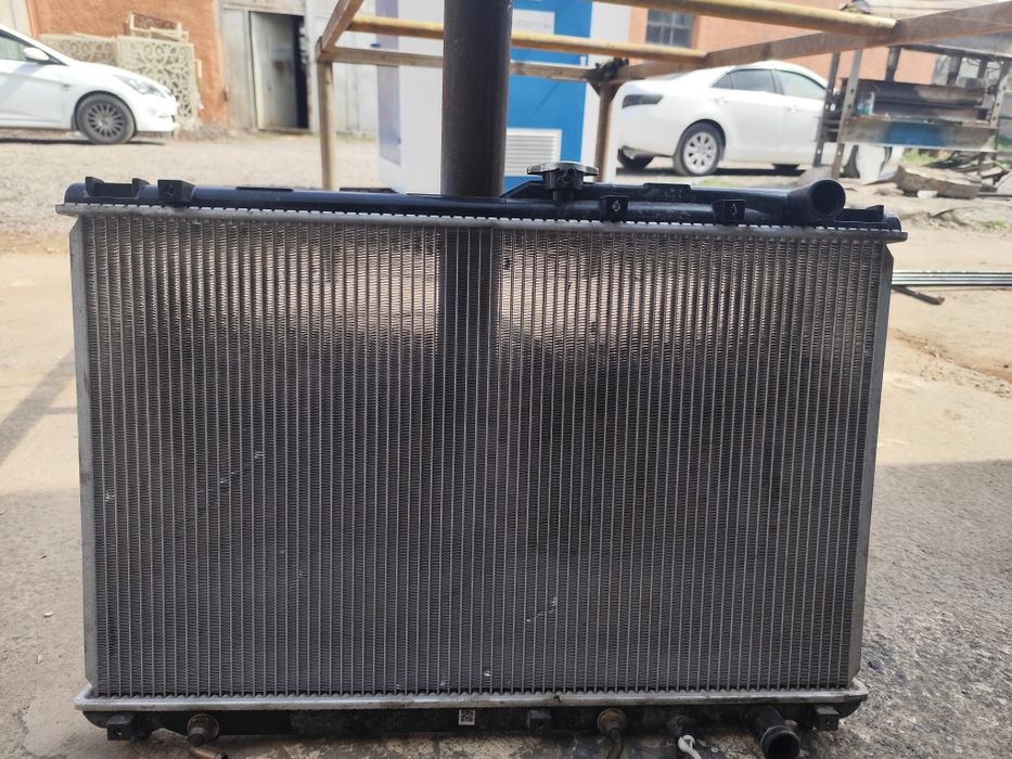Радиатор Камри 10