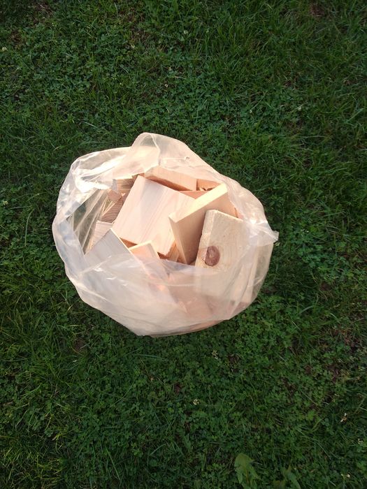 Подпалки от сух иглолистен материал