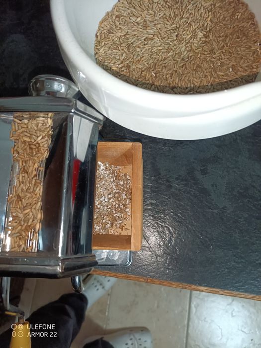 Aparat de făcut fulgi din cereale