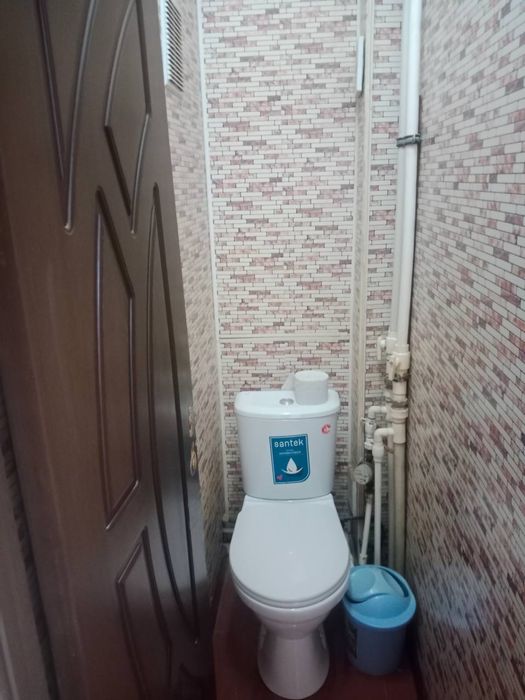 Кадишвада Асаобод 2 2 хонали уй сотилади.