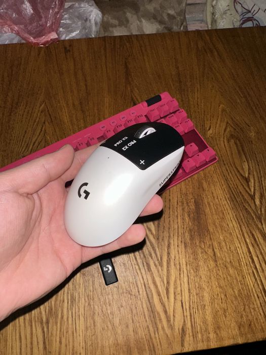 Продам мышку Logitech PRO X2 Superstrike, Lunar Eclipse, USB