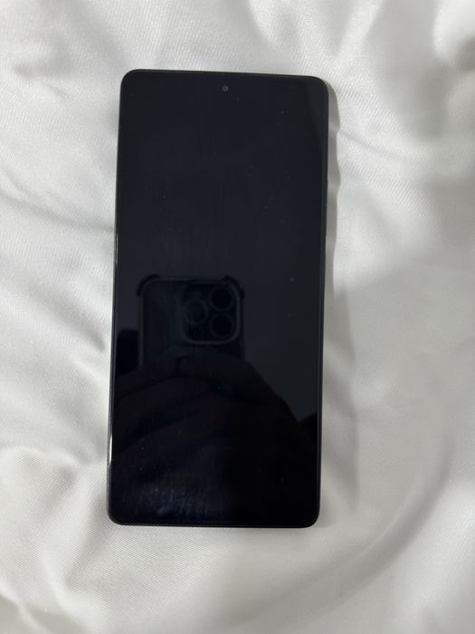 Телефон Redmi Note 13 Pro