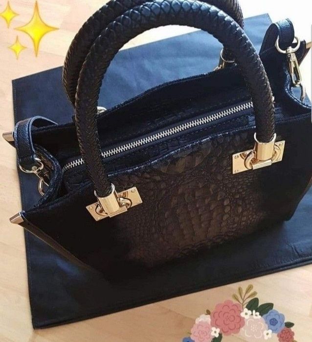 Geanta damă, model croco, piele naturala 100%,curea detasabila,saculet