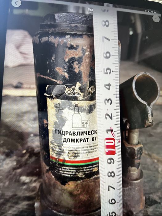 Продам домкрат.               .