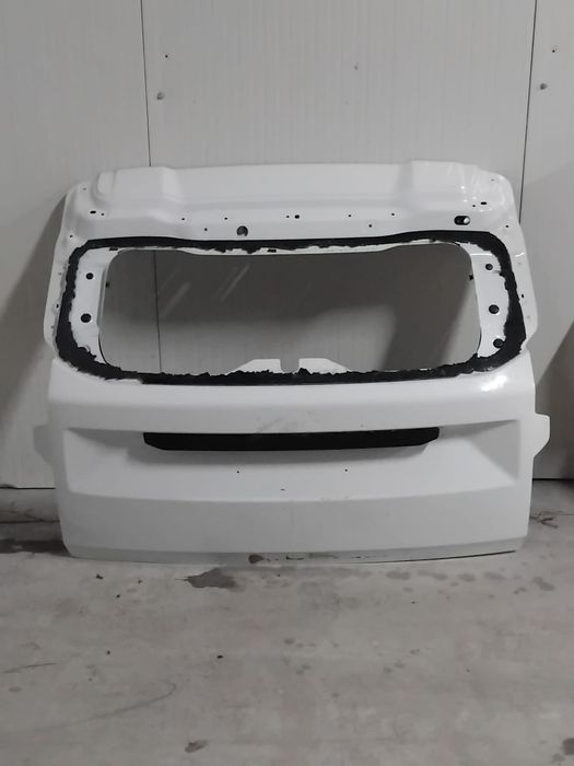 Haion alb Dacia Duster 2024-2025 alb