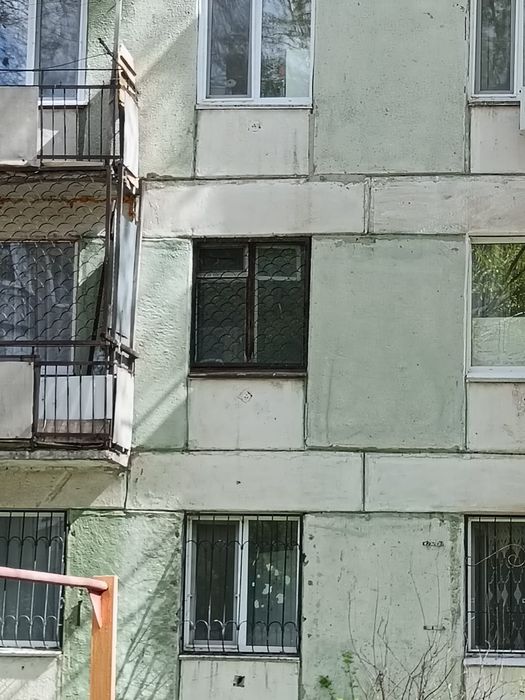 Продам решетку для окна.