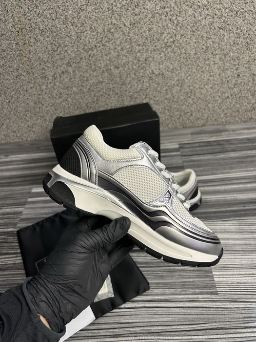 Chanel Runner damă - marimea 36 noi in cutie premium