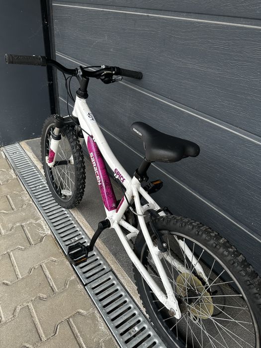 Детски велосипед Saracen Price 20” / Палцови скорости