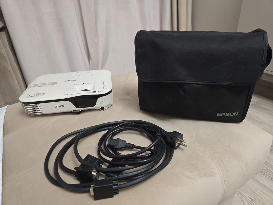 Проектор Epson EB-S12