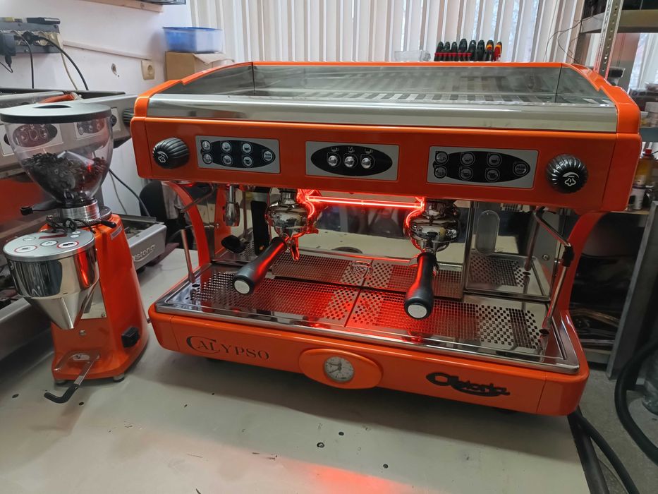 Pachet Complet Premium: Espressor Astoria Calypso HX + Râșniță Automată Fiorenzato F4