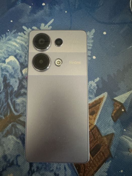 Продам смартфон Redmi Note 13 Pro