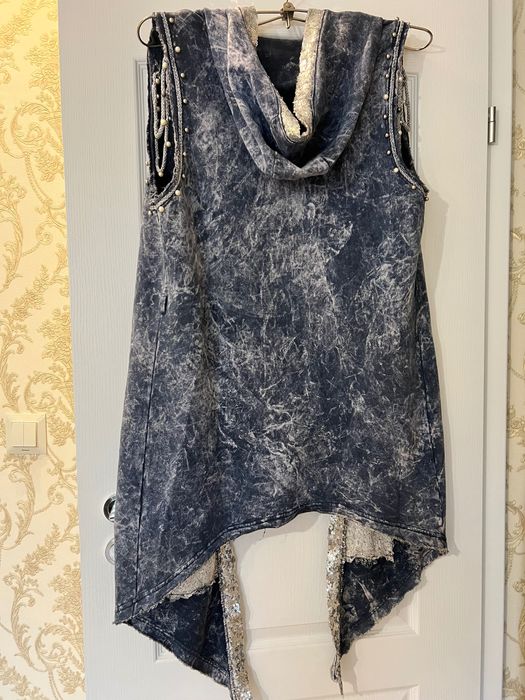 Дамски лъскав елек