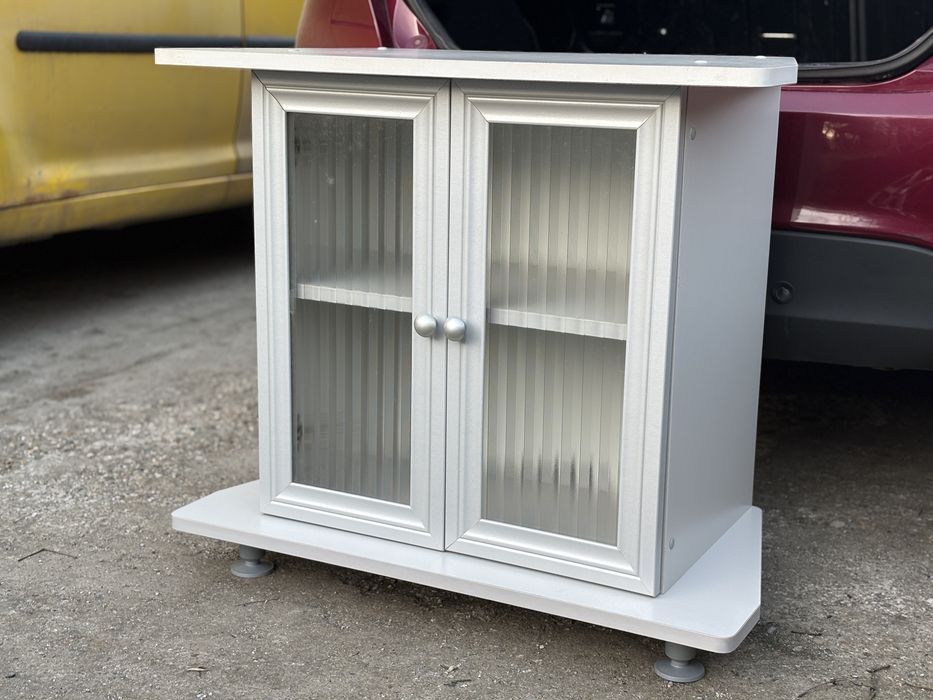 Vand comoda TV/sufragerie