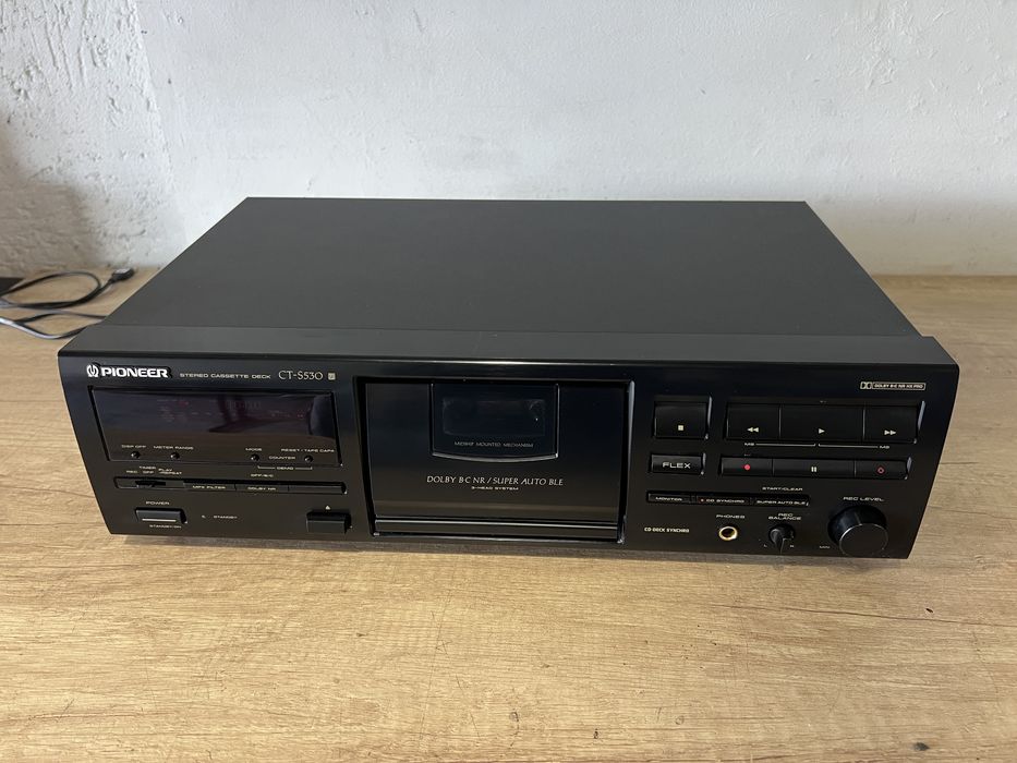 Vând deck Pioneer CT-S 530, 3-head, Dolby B/C