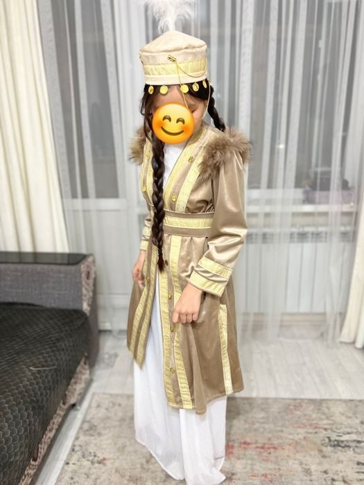 Шикарный костюм для девочки