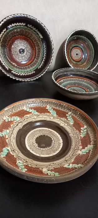 Farfurii decorative vechi, Horezu