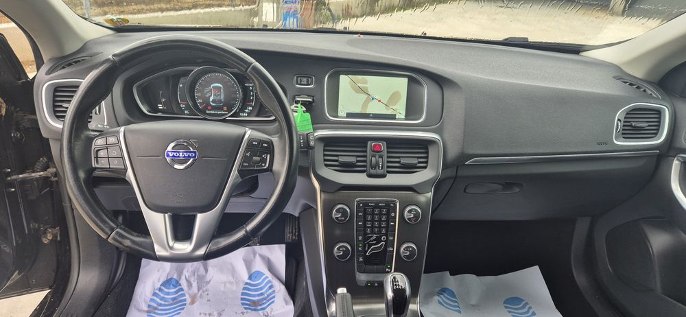 volvo v40 motor 2l 190cp euro 5 2014