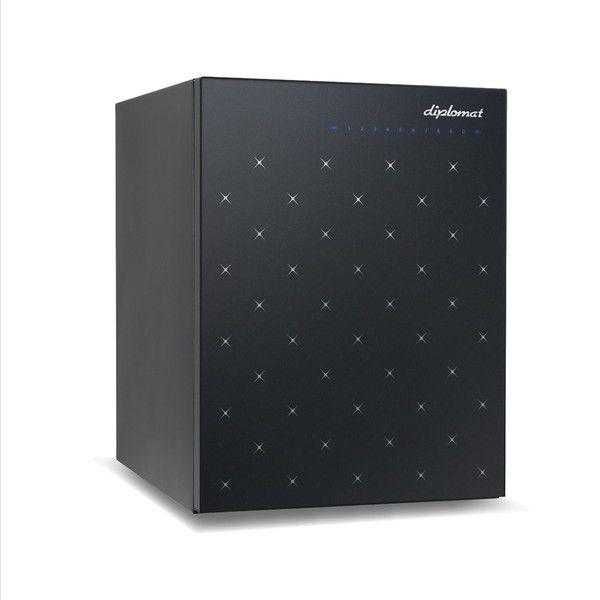 Mini muzlatgichlariga o'xshash dizayndagi seyf Diplomat. Сейф Diplomat