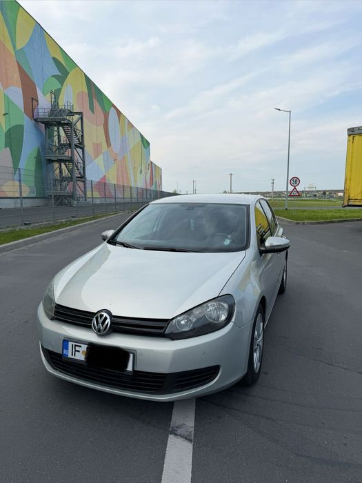 VOLKSWAGEN Golf 2009
