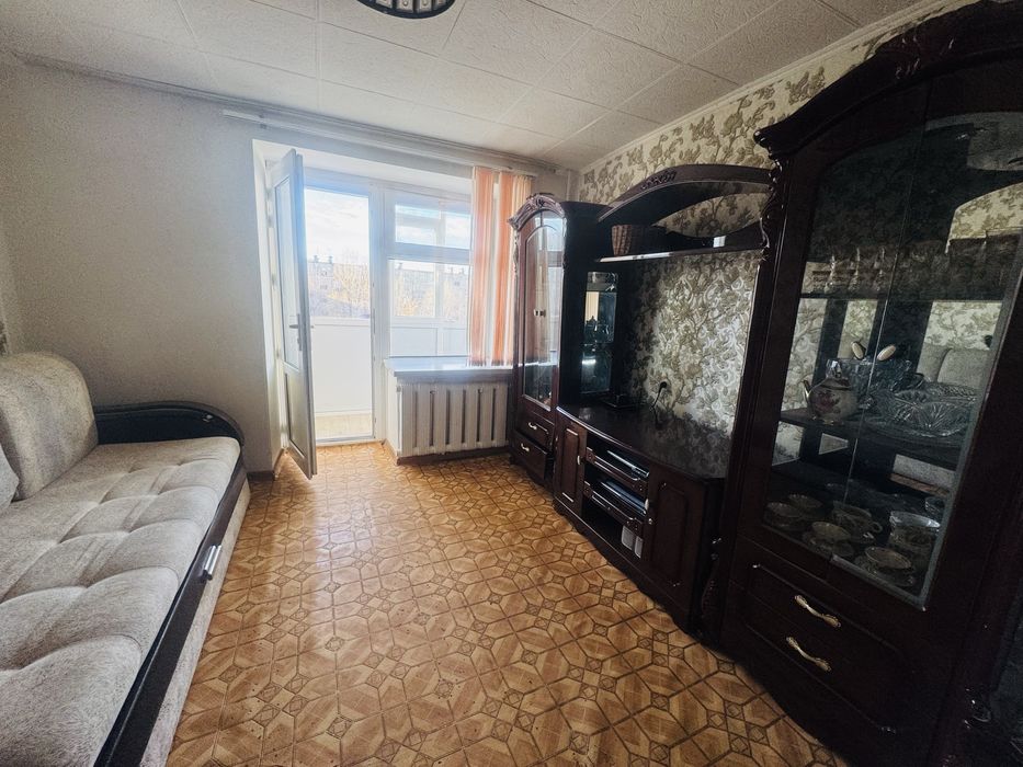 Сдам 4-х квартиру на длит срок