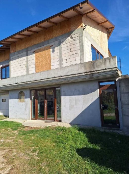 Casa / vila de vanzare