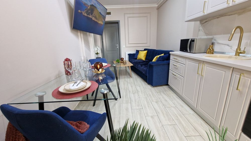 Cazare Regim Hotelier - Zona Palas Mall, Apartamente  1-3 camere