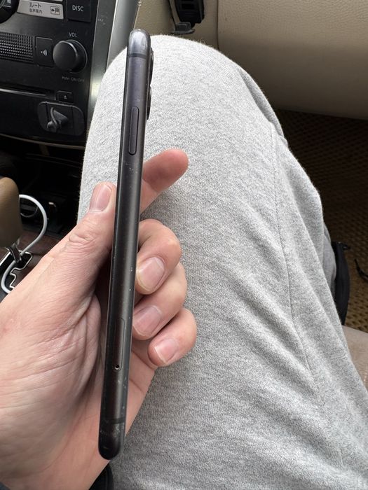 Iphone 11 64GB АКБ 73%