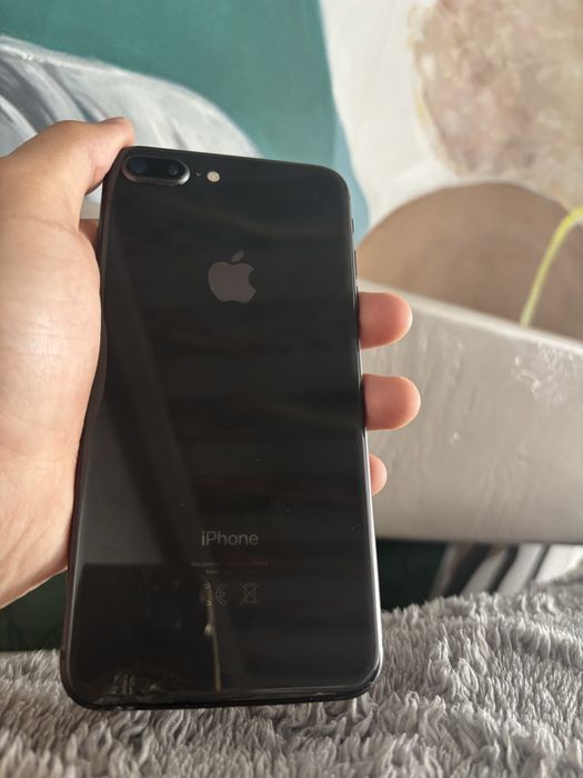Iphone 8 plus б/у