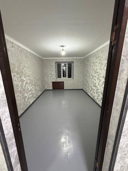 Квартира дом 1 этаж 3 комнатная Янгибазар центр юкоричирчик