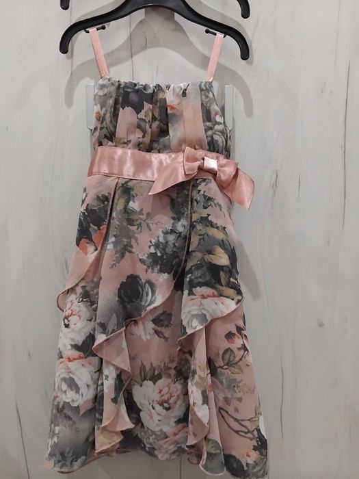 Лот от три рокли 104см.