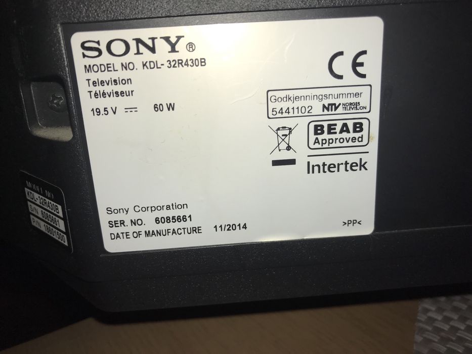 Телевизор  SONY 32