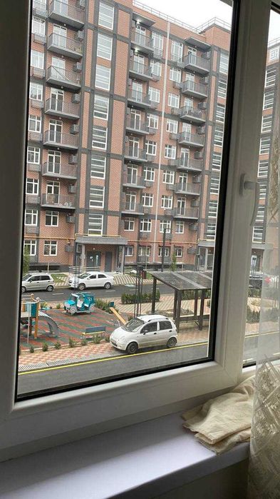 Assalom Sohilda 3-xonali xonadon! Narxi kelishiladi. Makleri yo'q