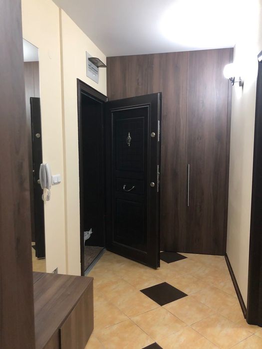 Дава се под наем Двустаен апартамент в Перник, Изток - 56 кв.м за 357 € - Снимка #7