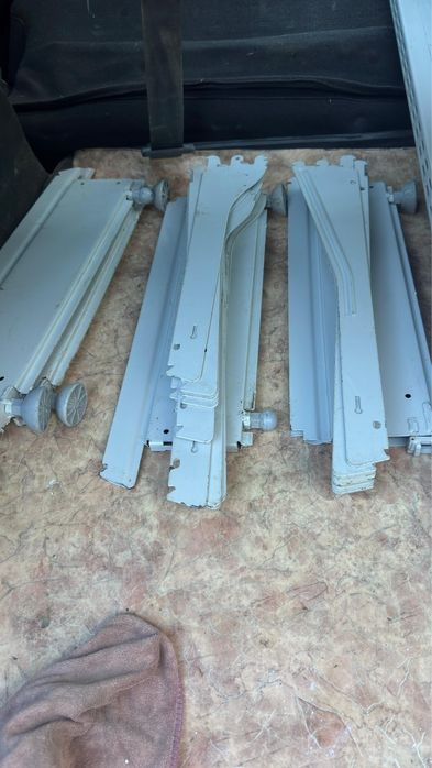 Продам стелажи металические