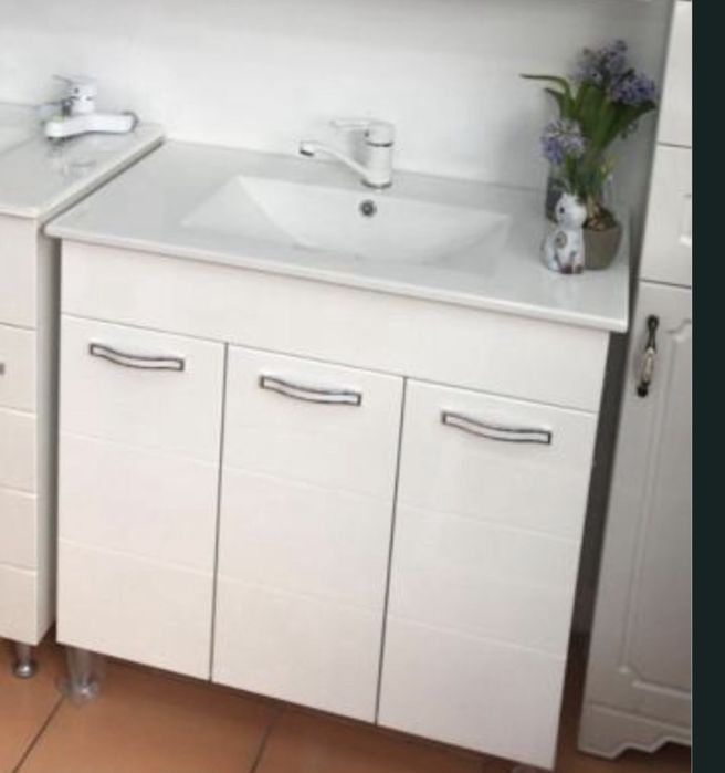 Mobilier 80 cm  *39 +lavoar slim inclus